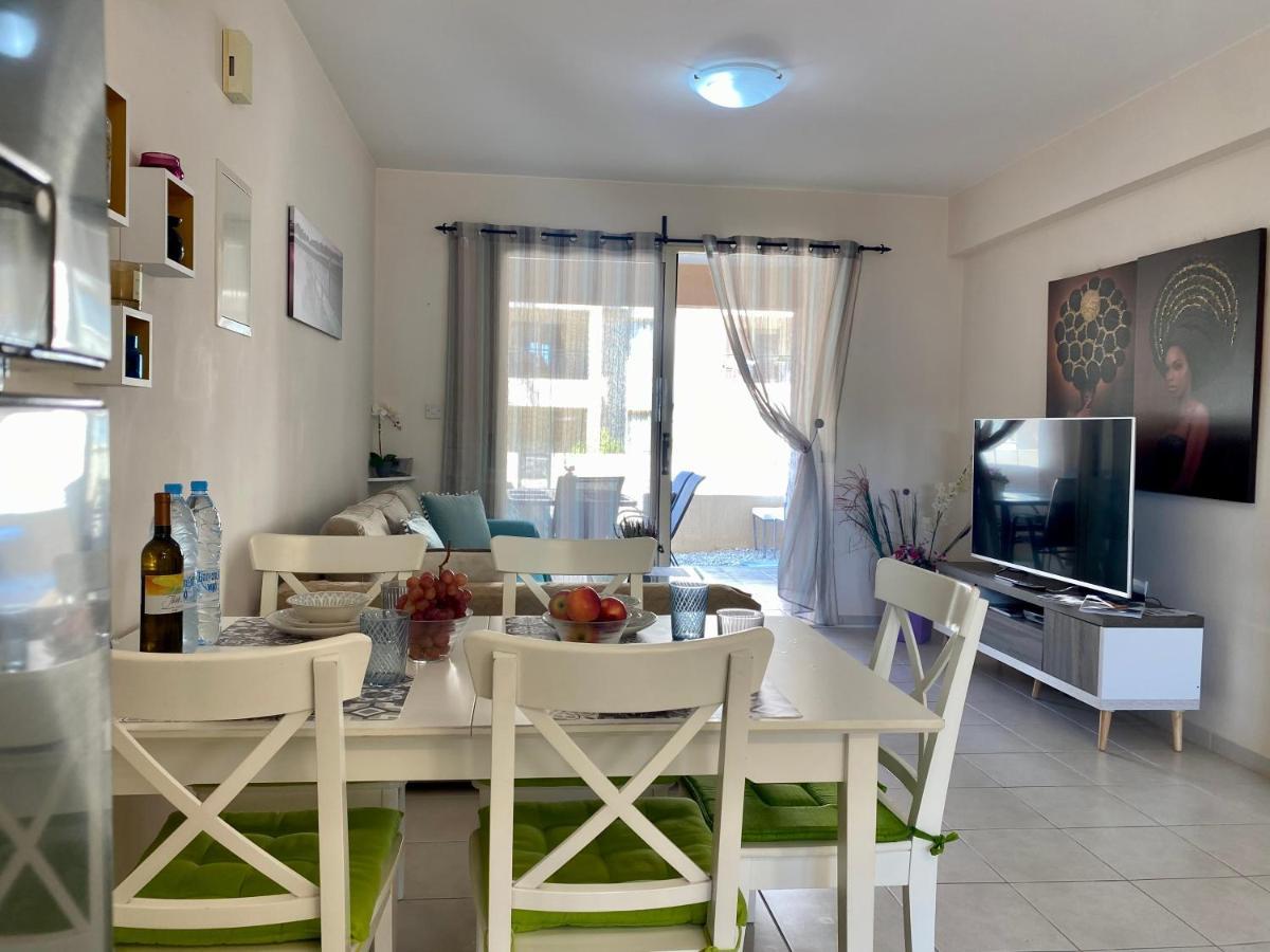 Royal Seacrest F G5 Ground Floor Apartment Paphos Buitenkant foto