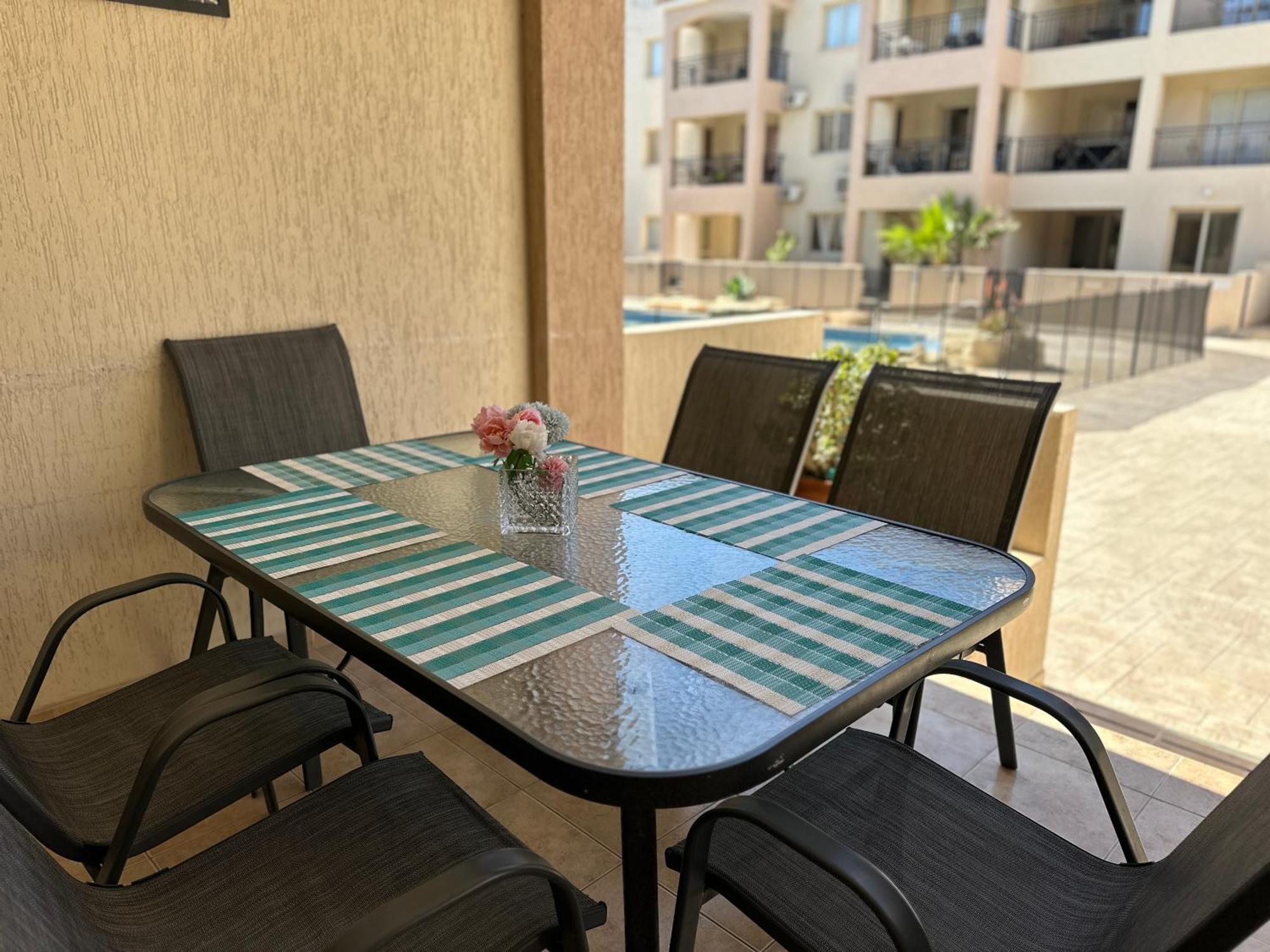 Royal Seacrest F G5 Ground Floor Apartment Paphos Buitenkant foto